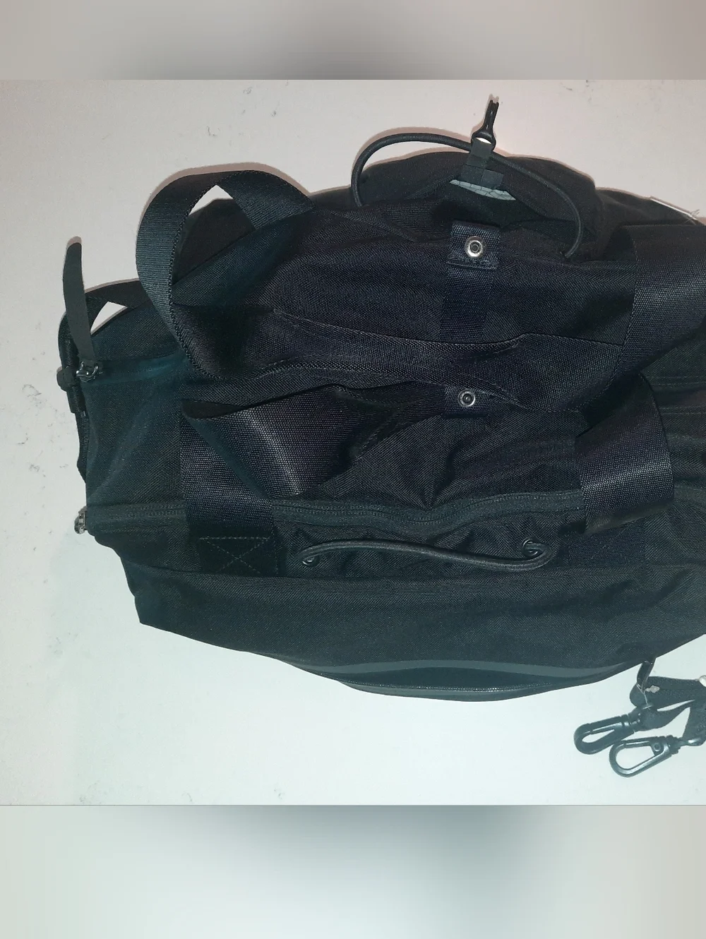 NWT lululemon athletica Black Men's Duffel Workout Bag